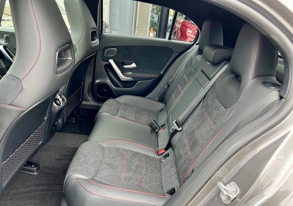 Mercedes-Benz Klasa A cena 205900 przebieg: 3000, rok produkcji 2023 z Warszawa małe 172
